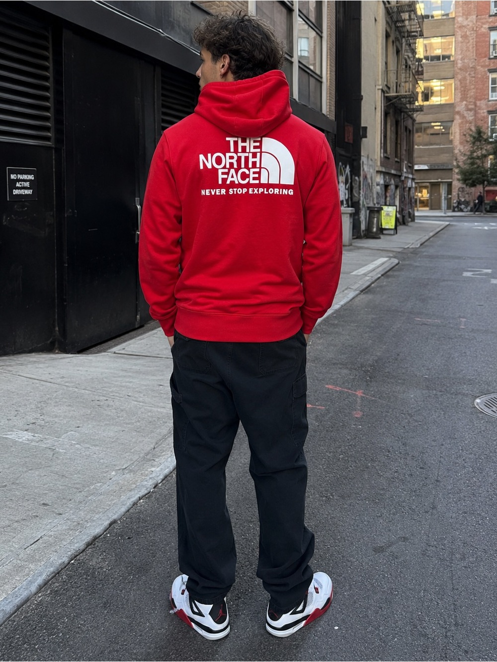 The North Face Men's Hoodie Medium Gray Logo Pullover Sweatshirt.